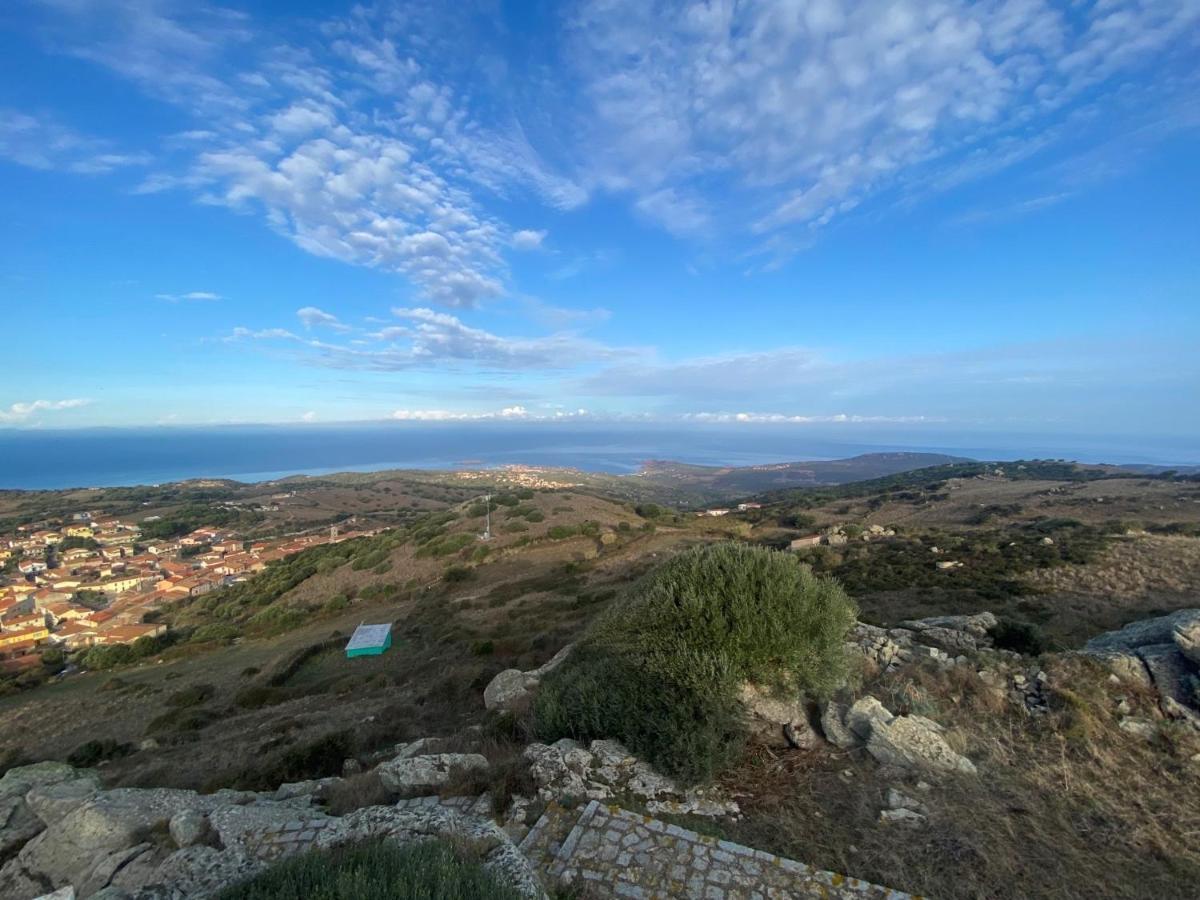 Sardegna Appartamenti, Via Sedini Trinita d'Agultu e Vignola Exterior photo